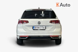 valkoinen Volkswagen Passat 2021 kuva 3.