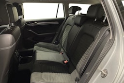 hopea Volkswagen Passat 2021 kuva 10.