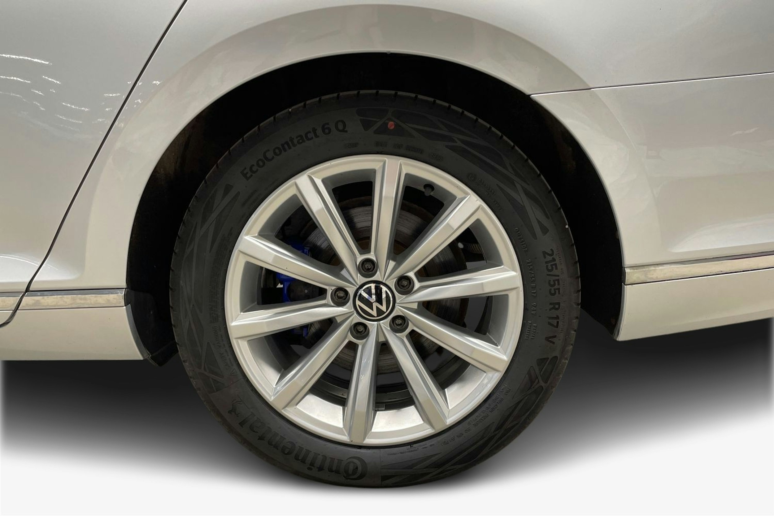 hopea Volkswagen Passat 2021 kuva 11.