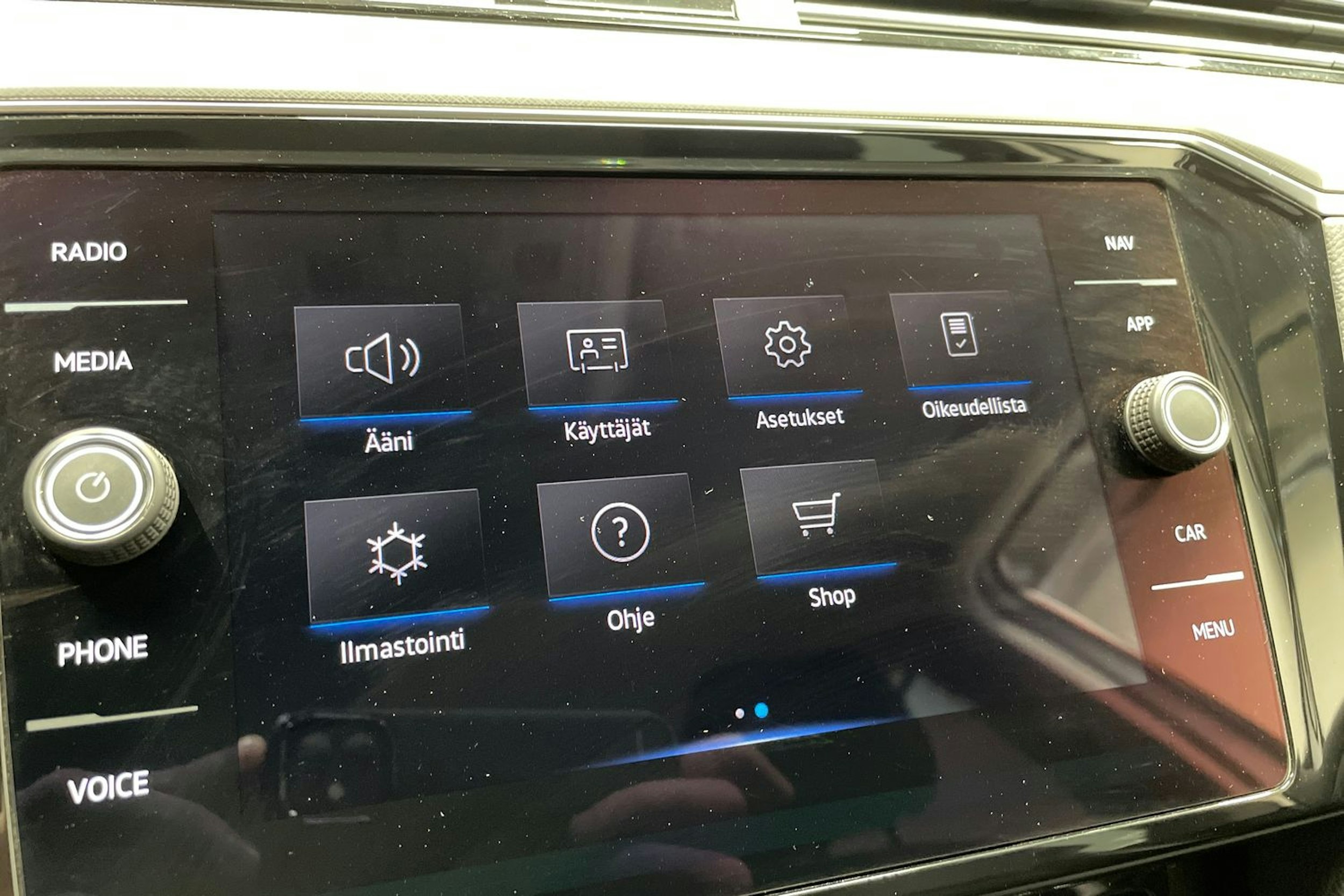 hopea Volkswagen Passat 2021 kuva 18.