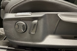 hopea Volkswagen Passat 2021 kuva 30.