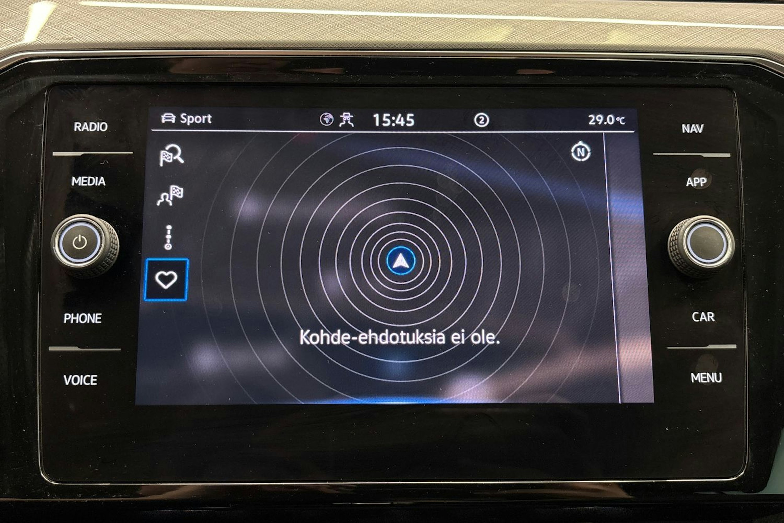 hopea Volkswagen Passat 2021 kuva 23.