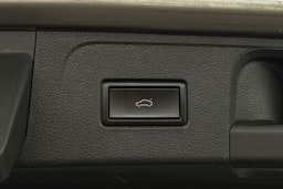 hopea Volkswagen Passat 2021 kuva 25.