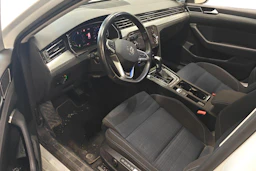 valkoinen Volkswagen Passat 2021 kuva 3.
