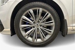 hopea Volkswagen Passat 2021 kuva 11.