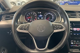 met. sininen Volkswagen Passat 2021 kuva 16.
