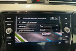 met. sininen Volkswagen Passat 2021 kuva 30.