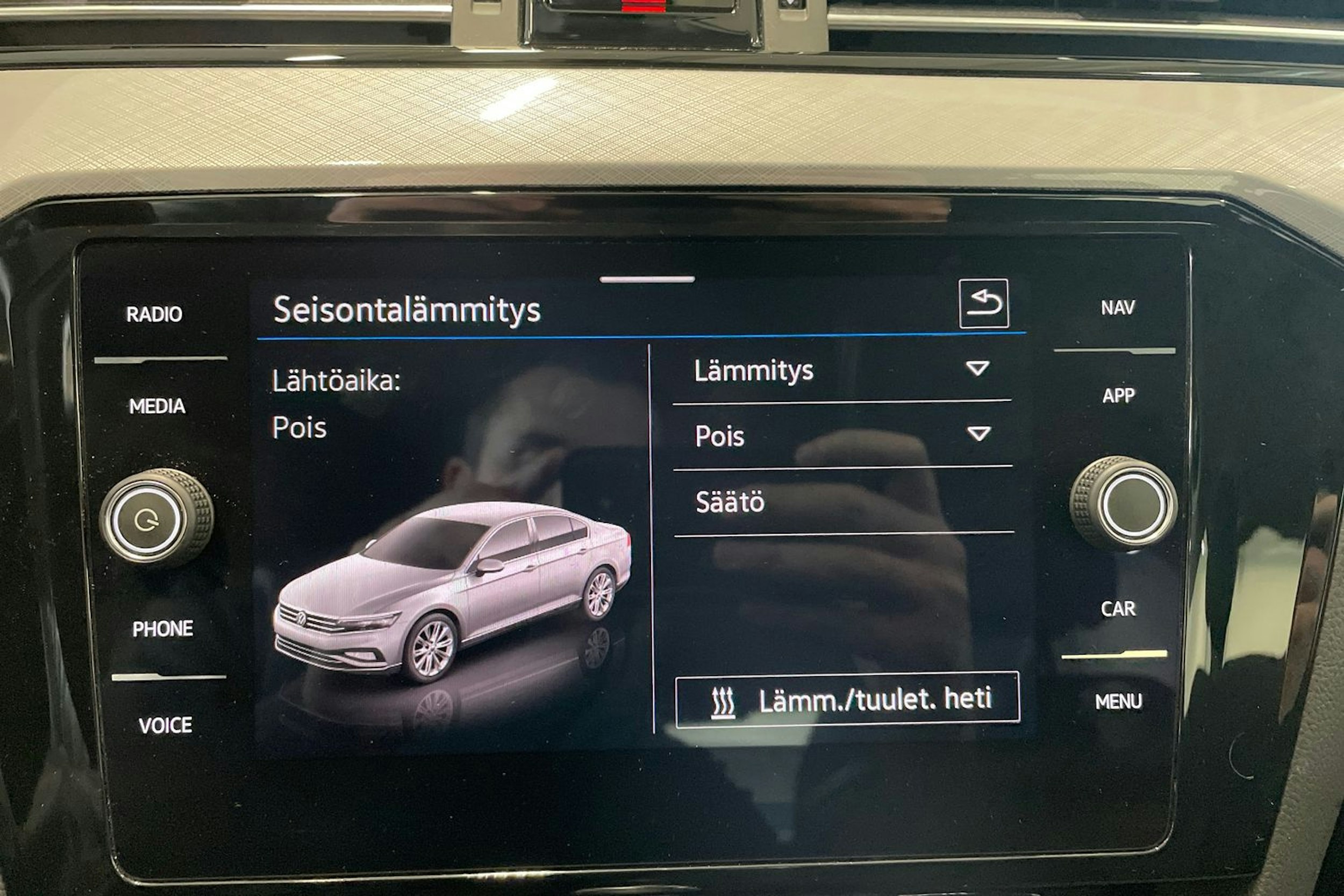 met. sininen Volkswagen Passat 2021 kuva 31.