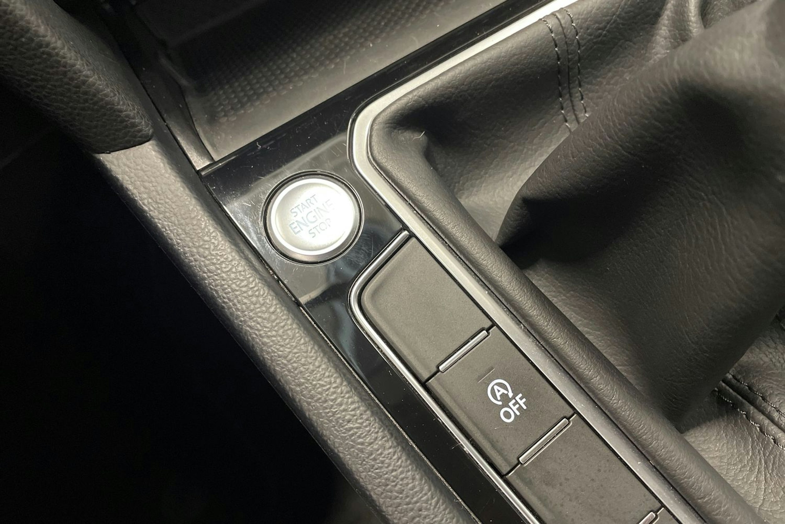 met. sininen Volkswagen Passat 2021 kuva 34.