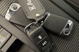met. sininen Volkswagen Passat 2021 kuva 37.