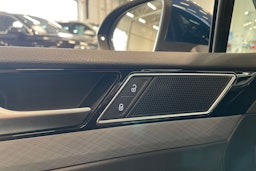 met. sininen Volkswagen Passat 2021 kuva 40.