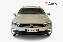Valkoinen Volkswagen PASSAT 2021 kuva 5.