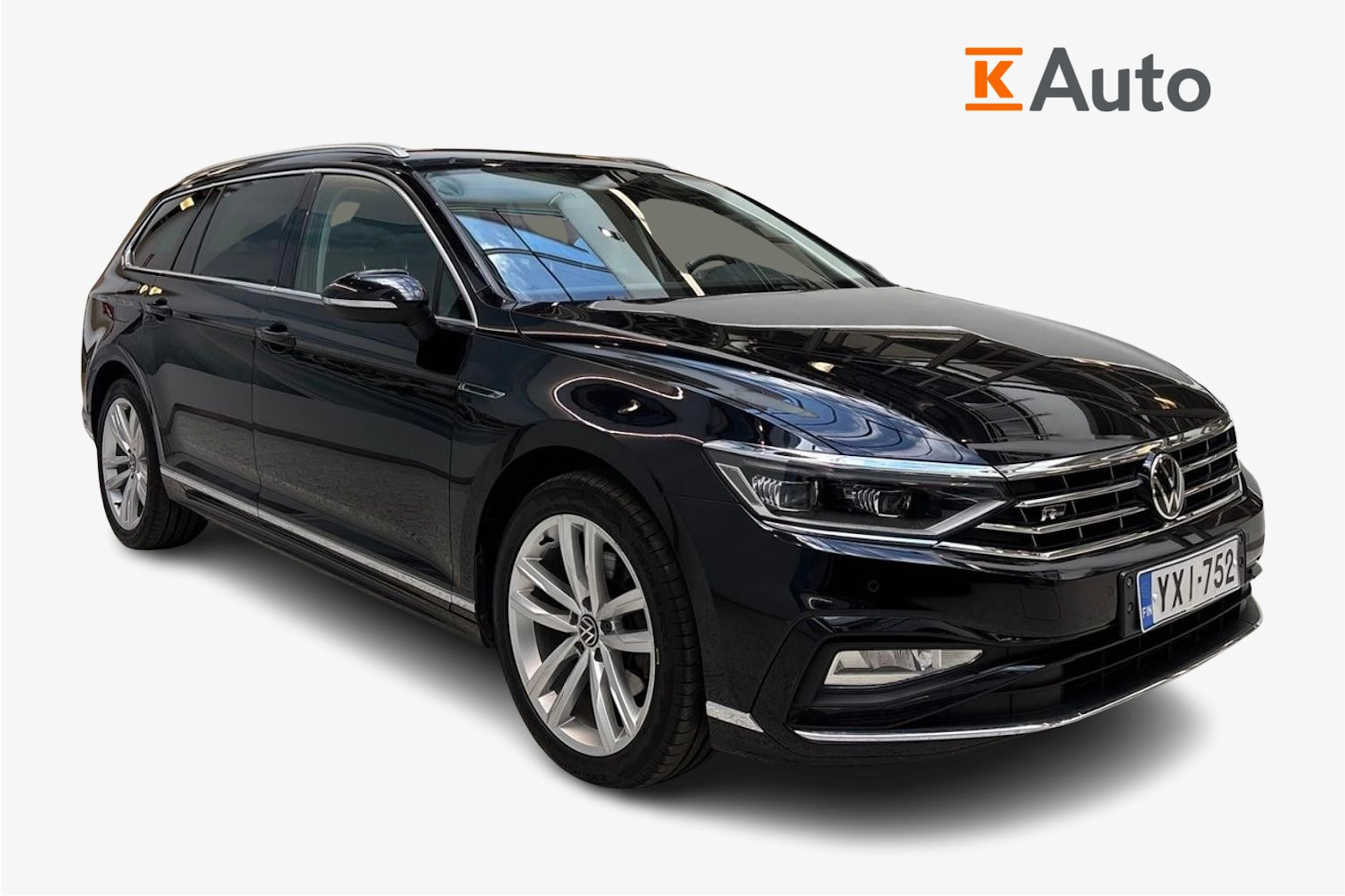 Musta Volkswagen PASSAT 2021 kuva 1.