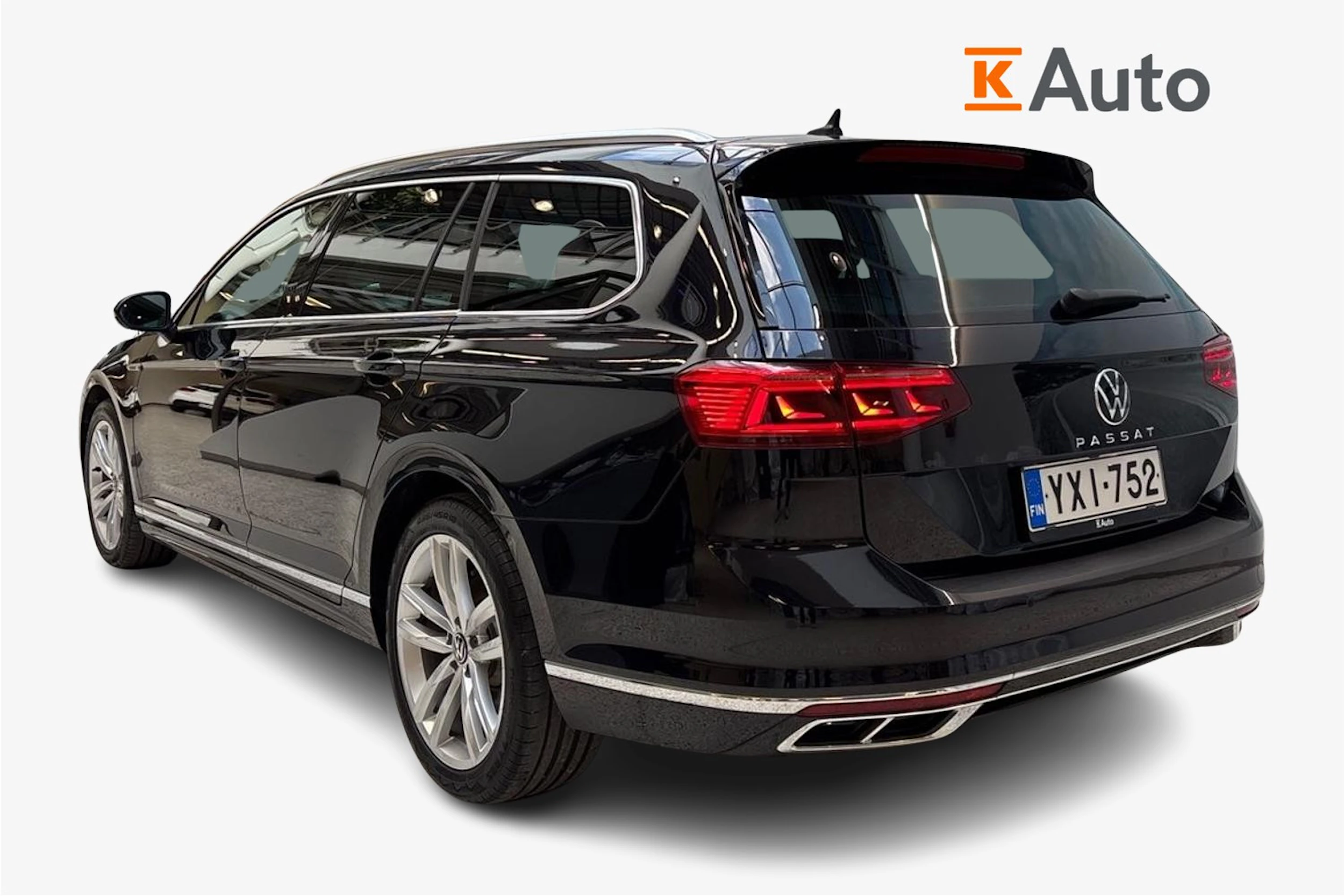 Musta Volkswagen PASSAT 2021 kuva 2.