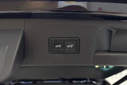 Musta Volkswagen PASSAT 2021 kuva 12.