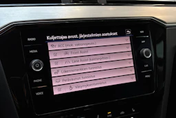 Musta Volkswagen PASSAT 2021 kuva 23.