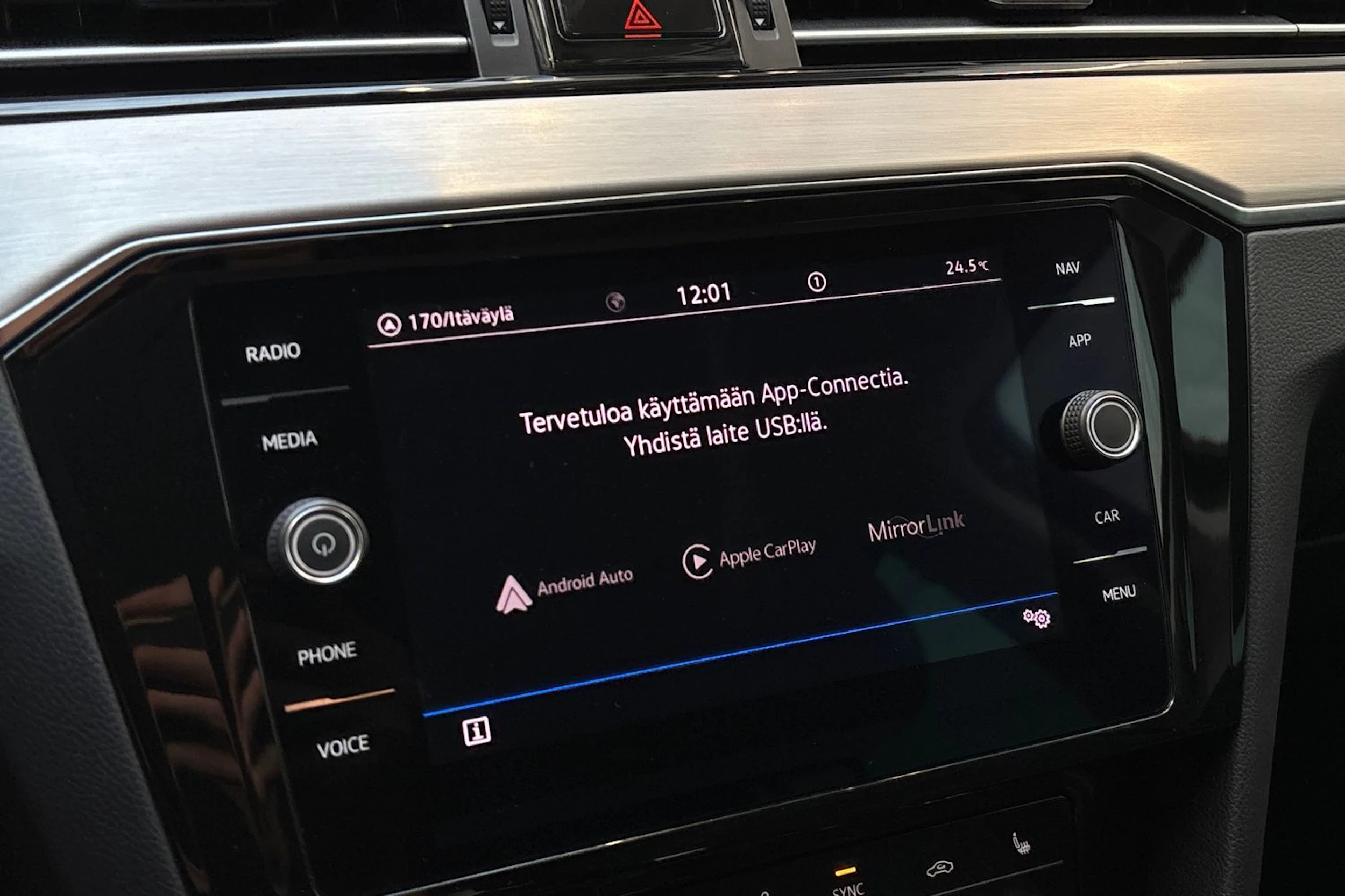 Musta Volkswagen PASSAT 2021 kuva 25.
