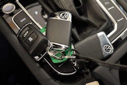 Valkoinen Volkswagen PASSAT 2021 kuva 20.