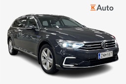 harmaa Volkswagen Passat 2021 kuva 1.