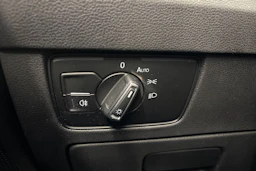 harmaa Volkswagen Passat 2021 kuva 23.