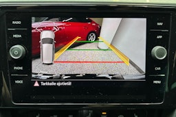 harmaa Volkswagen Passat 2021 kuva 24.