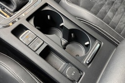 harmaa Volkswagen Passat 2021 kuva 30.