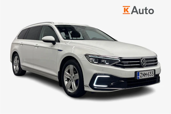 Volkswagen Passat Variant GTE Premium Plug-In Hybrid 160 kW DSG-automaatti