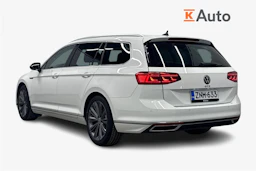 valkoinen Volkswagen Passat 2021 kuva 2.