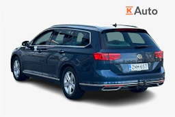 sininen Volkswagen Passat 2021 kuva 2.