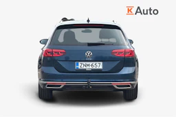 sininen Volkswagen Passat 2021 kuva 4.