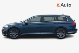 sininen Volkswagen Passat 2021 kuva 7.