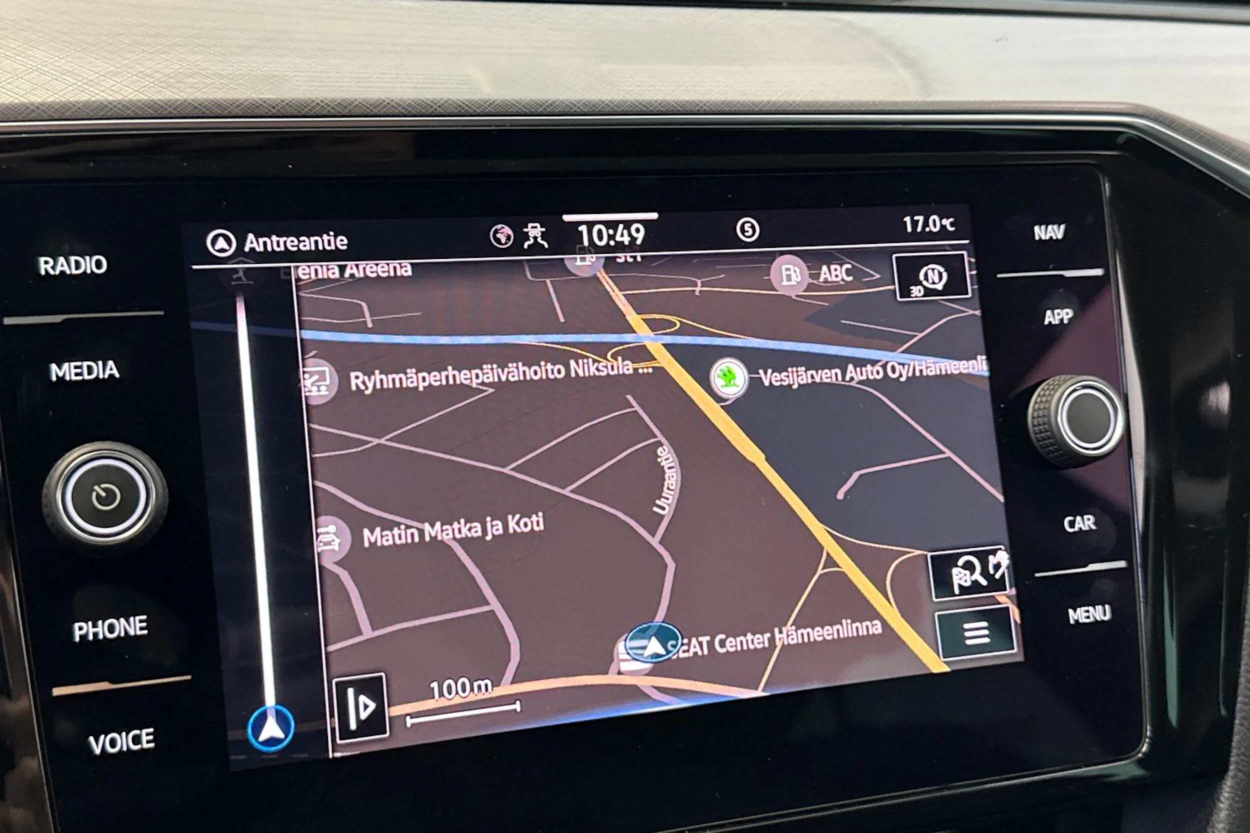 musta Volkswagen Passat 2021 kuva 25.