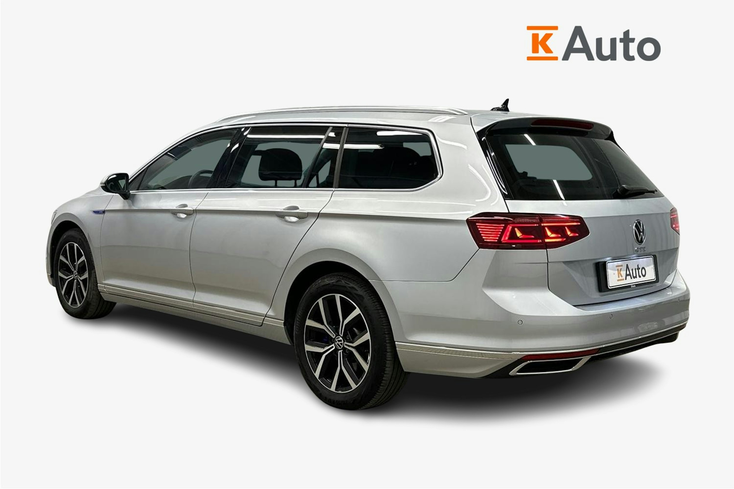 hopea Volkswagen Passat 2022 kuva 2.