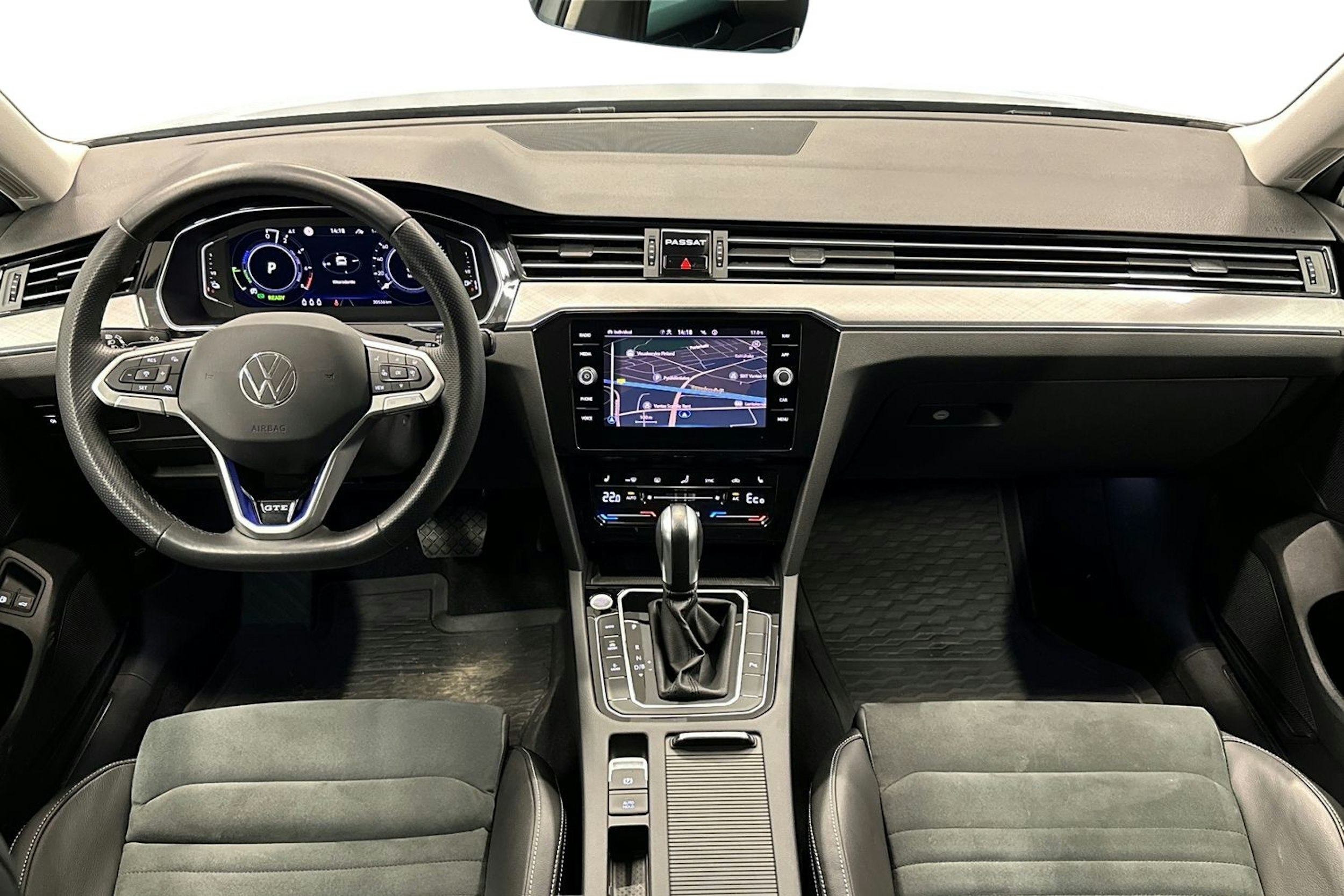 hopea Volkswagen Passat 2022 kuva 9.
