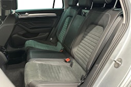 hopea Volkswagen Passat 2022 kuva 10.