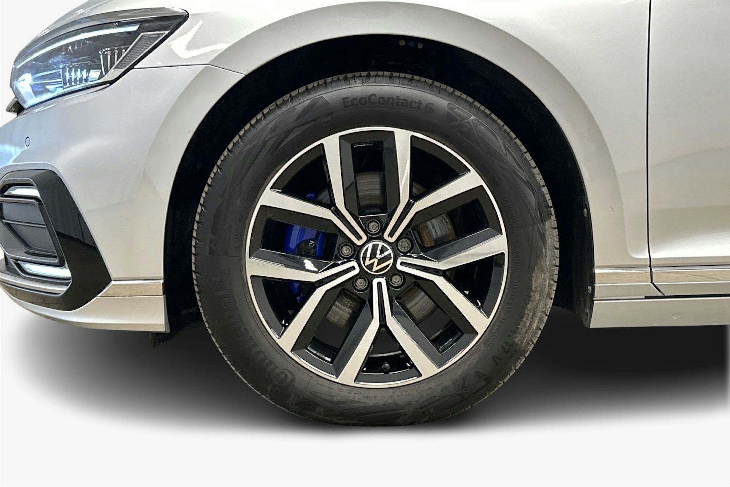 hopea Volkswagen Passat 2022 kuva 11.
