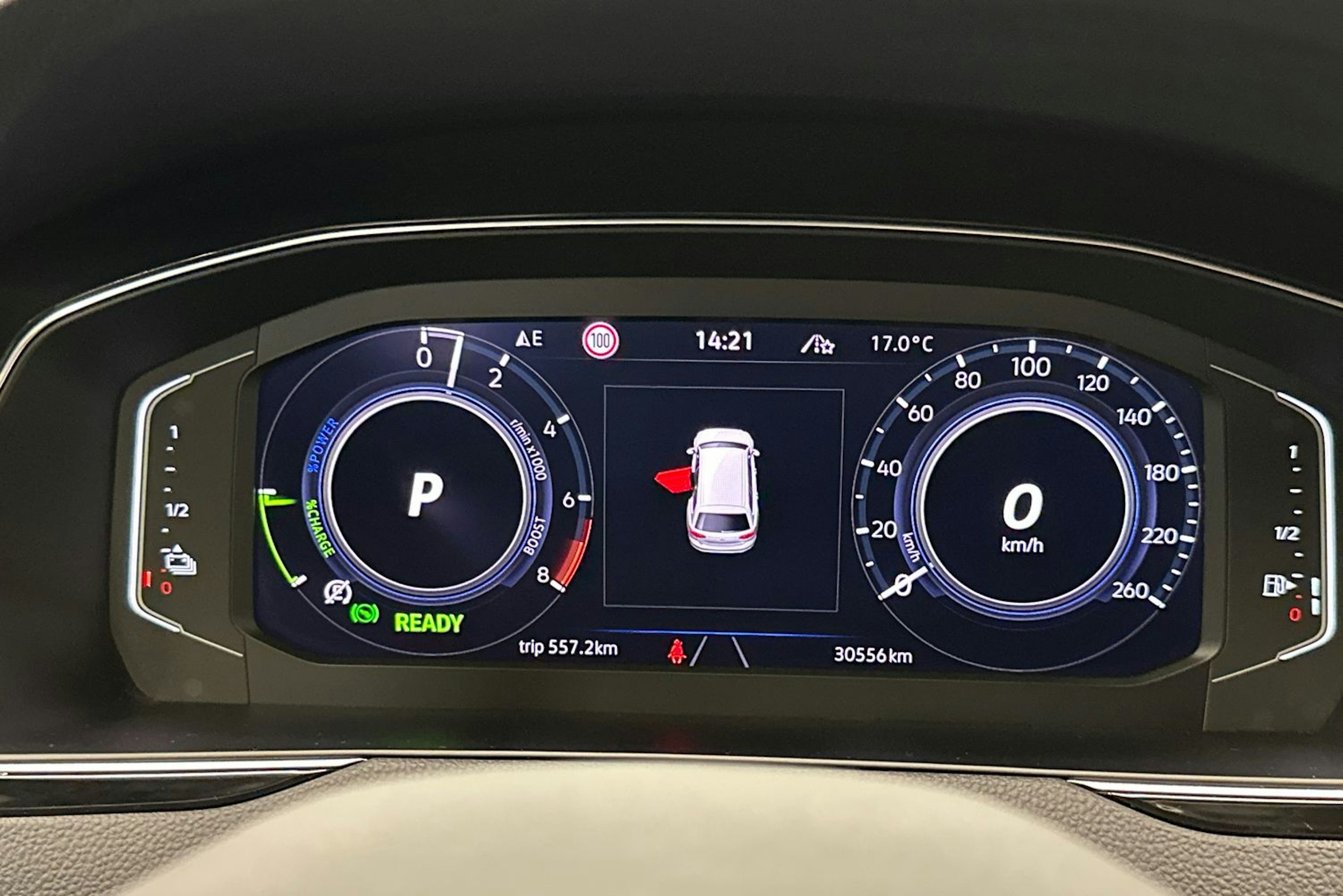 hopea Volkswagen Passat 2022 kuva 16.