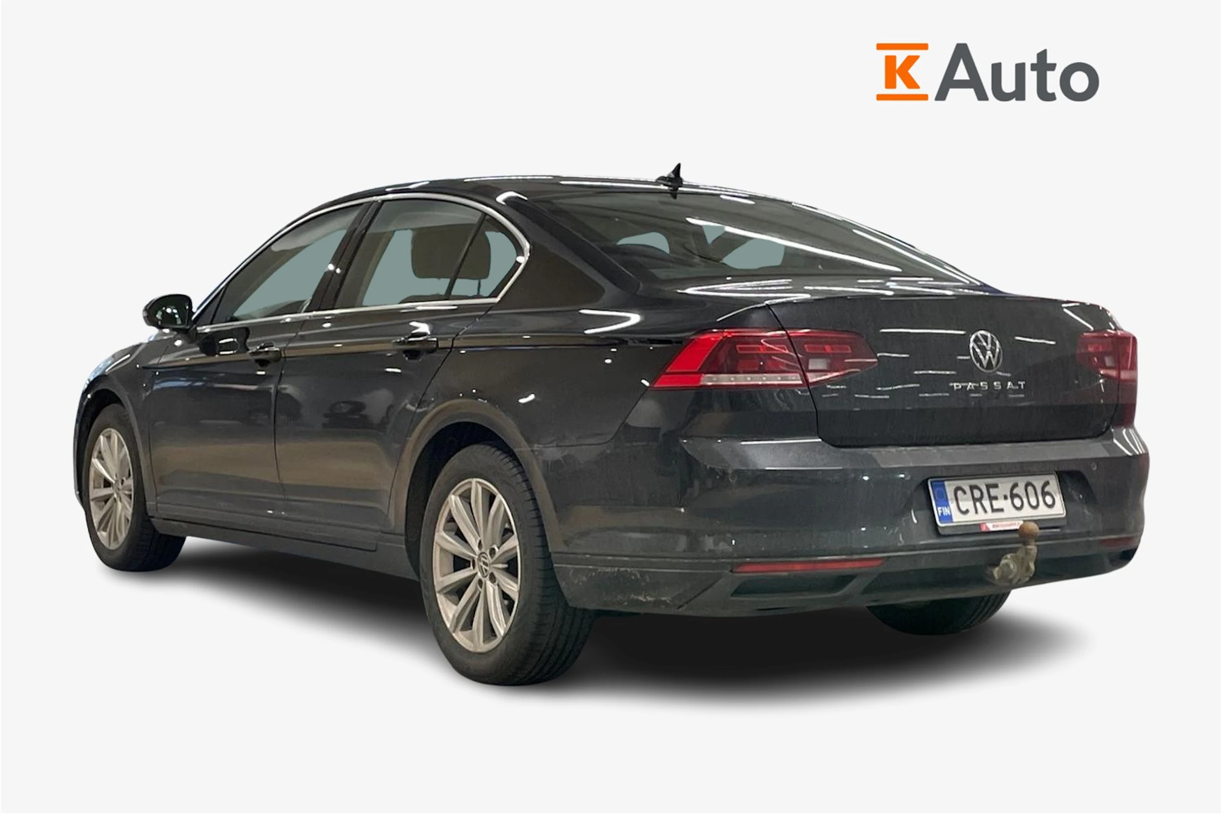 musta Volkswagen Passat 2022 kuva 2.