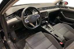 musta Volkswagen Passat 2022 kuva 3.