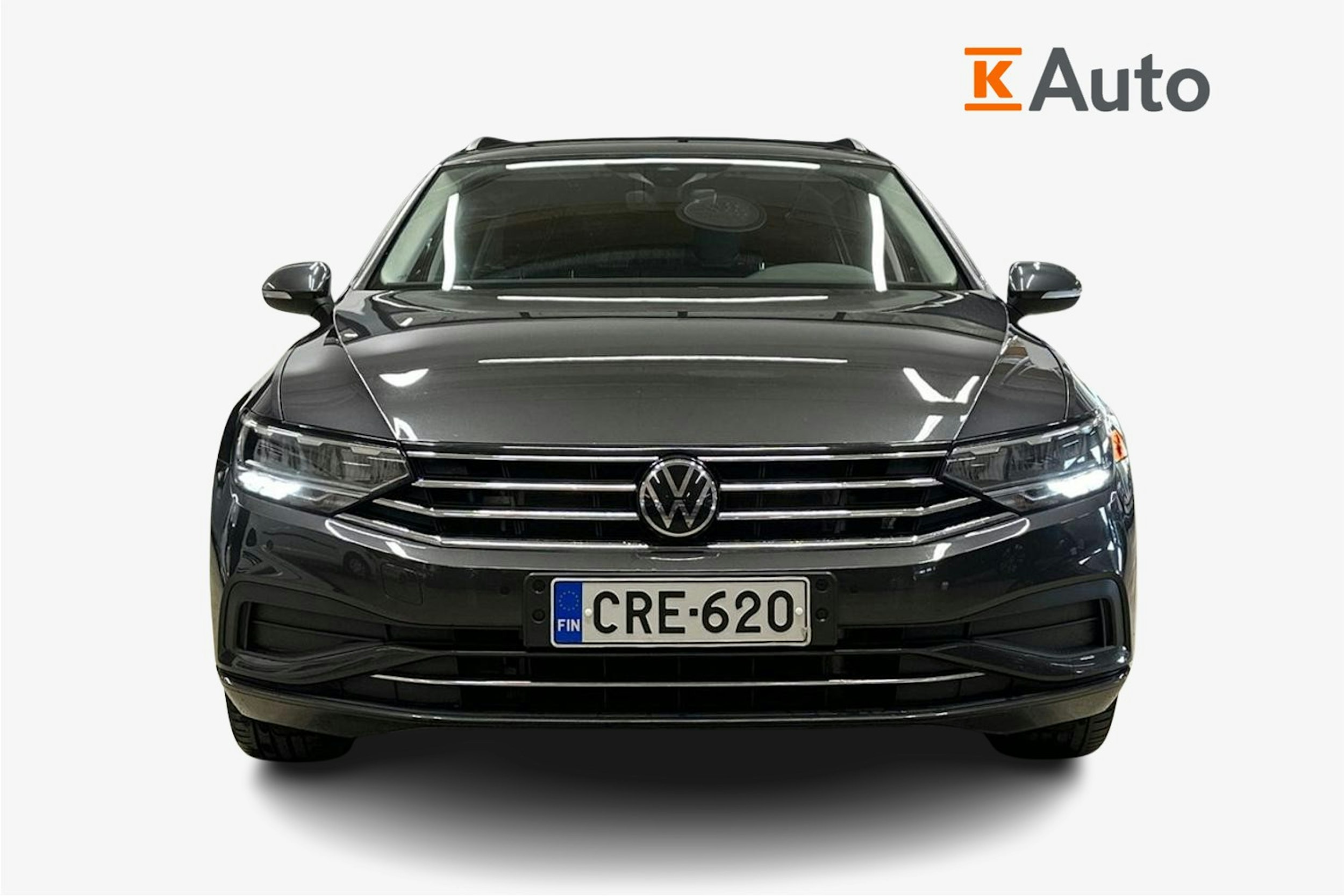 harmaa Volkswagen Passat 2022 kuva 5.
