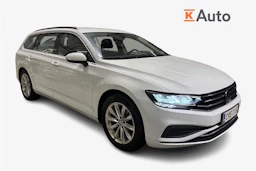 valkoinen Volkswagen Passat 2022 kuva 1.