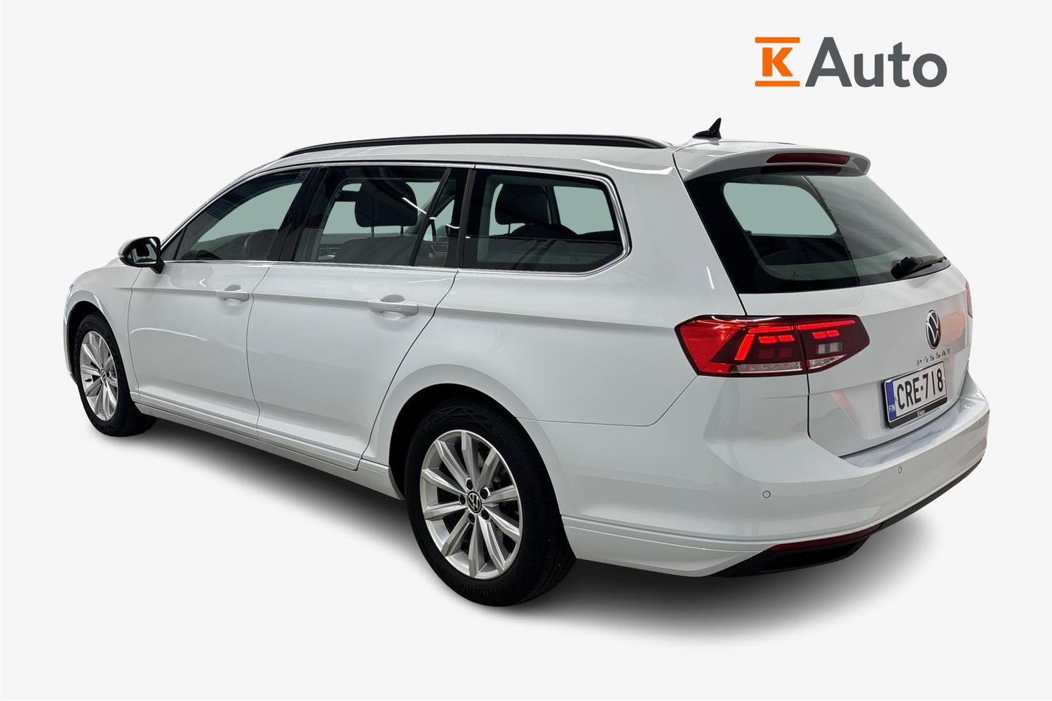 Volkswagen Passat 2022, photo 2/24