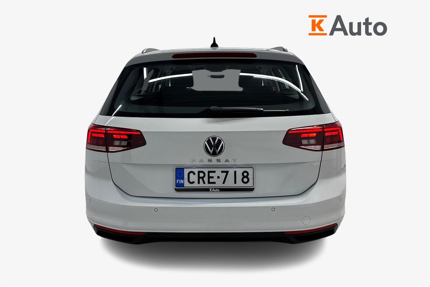 Volkswagen Passat 2022, photo 3/24