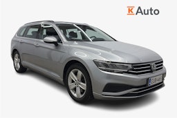 harmaa Volkswagen Passat 2022 kuva 1.