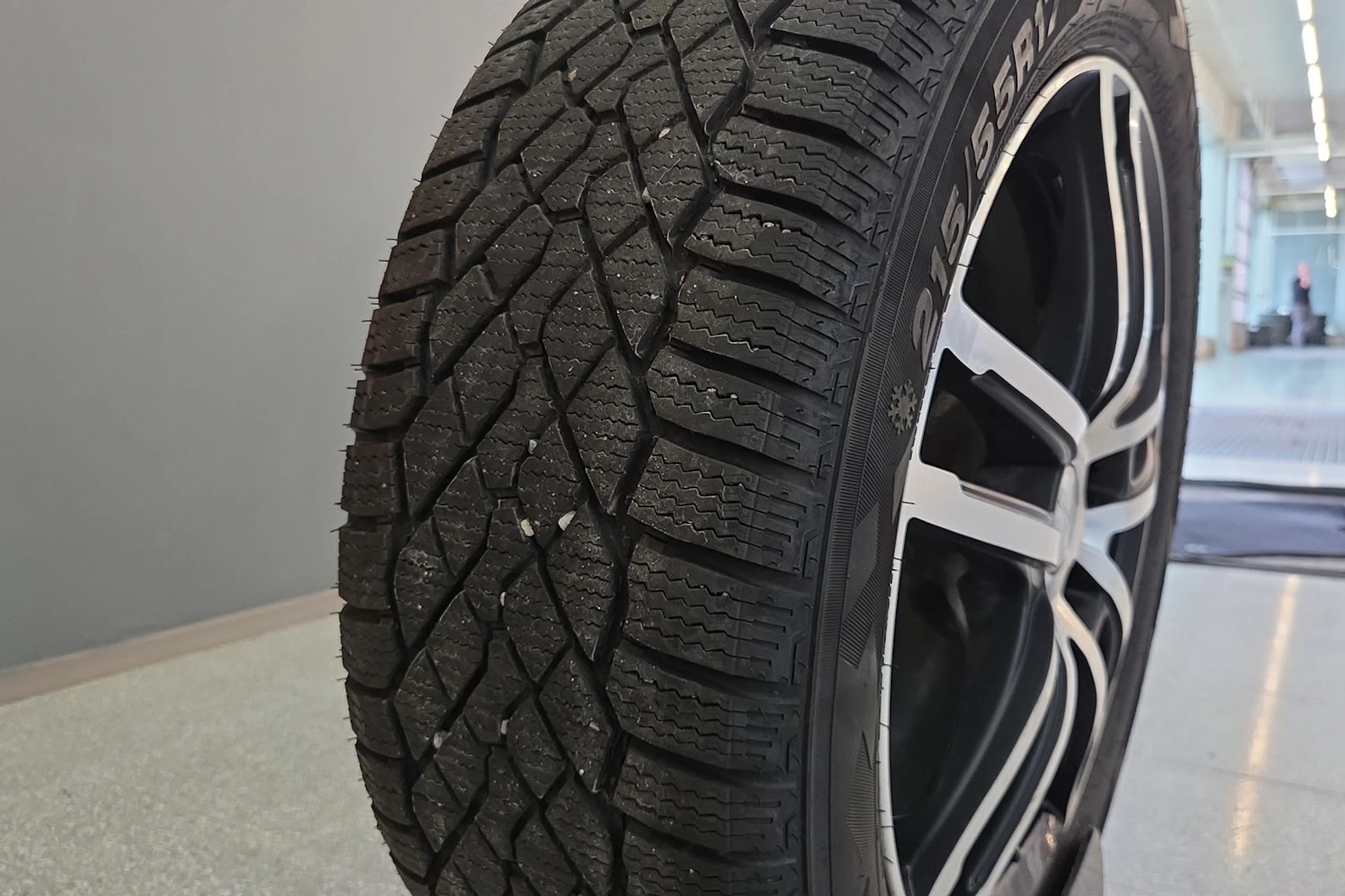 Sininen Volkswagen PASSAT 2022 kuva 12.