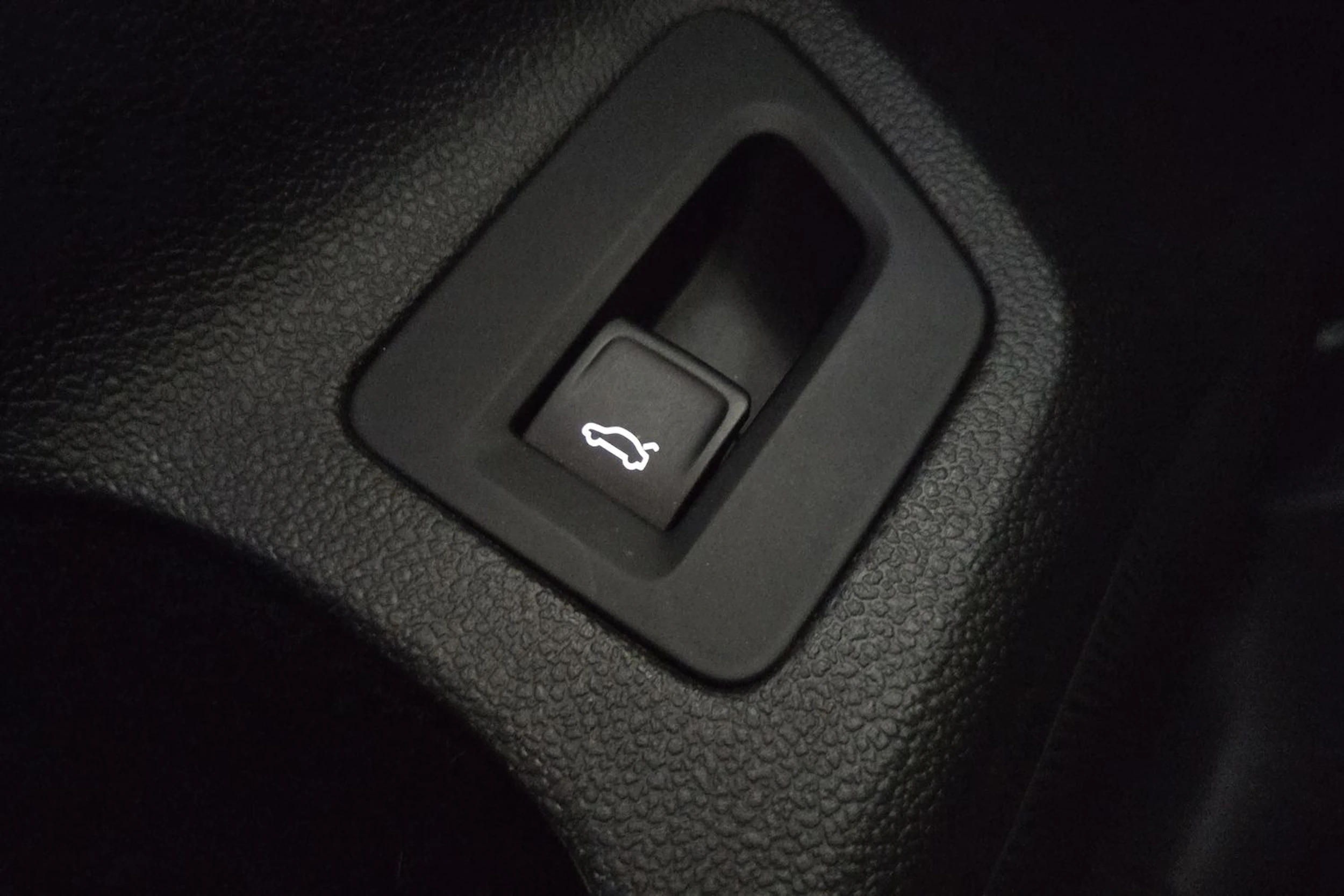 Sininen Volkswagen PASSAT 2022 kuva 19.
