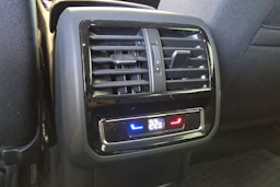 Sininen Volkswagen PASSAT 2022 kuva 22.