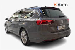 harmaa Volkswagen Passat 2022 kuva 3.