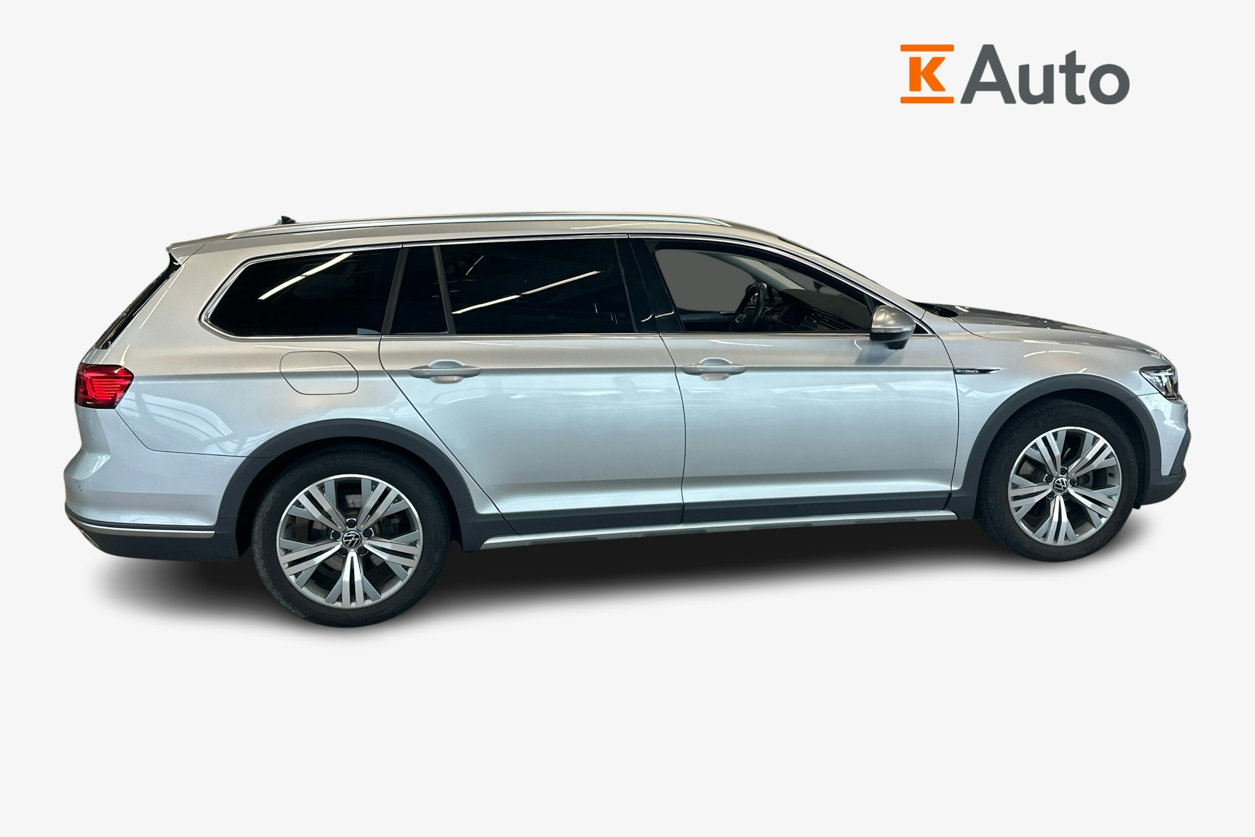 harmaa Volkswagen Passat 2022 kuva 5.
