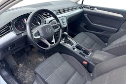 valkoinen Volkswagen Passat 2022 kuva 3.